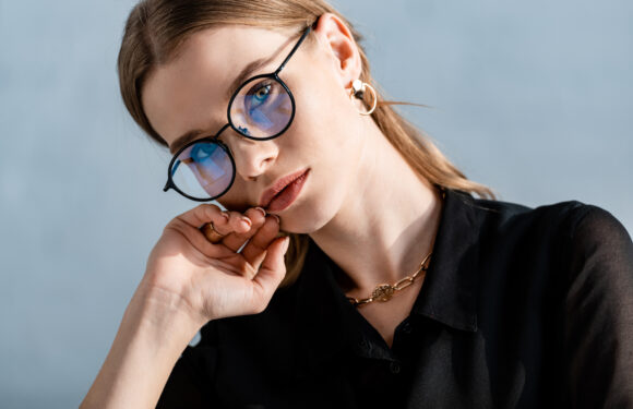 Lästige Flecken auf der Brille? – Hier die Tipps!